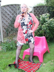 Hot British mature getting dirty in the garden