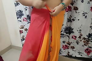 DESI VILLAGE BHABHI CHANGING HER CLOTHES IN BEDROOM WITH CAMERA Beyond