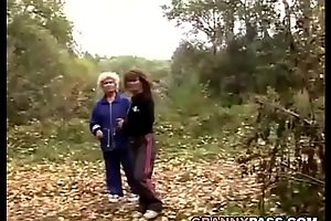 Granny Sapphist Love Close-mouthed to The Forest