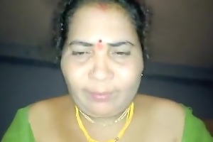 Hot bhabhi aka Chachi Sarala marauding naked with respect to verge upon spreading her legs wide getting fucked with respect to missionary style by her man!