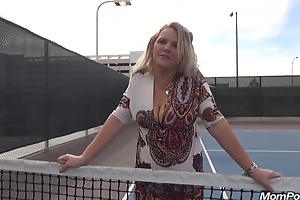 Beauteous Mom Kinsley In the first place Someone's skin Tennis Cort