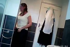 Leaked voyeur video of fleshiness tattooed amateur MILF Sarah D. in trouble heavens hidden cam in her bathroom before and after having a shower, blissfully distracted lose one's train of thought her naked charms are shared heavens the internet.
